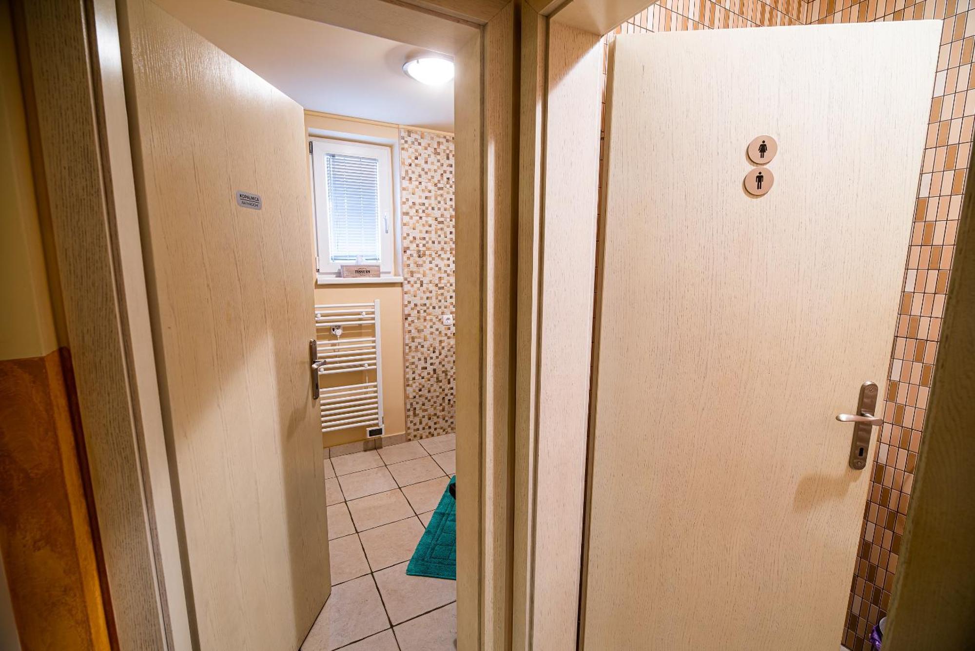 Lux Living Apartments Budic Near Terme Catez Brežice 客房 照片